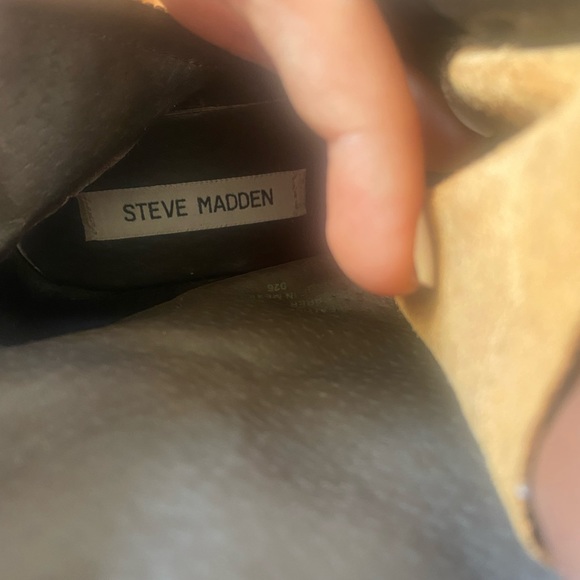 Steve Madden Boots - Picture 7 of 7